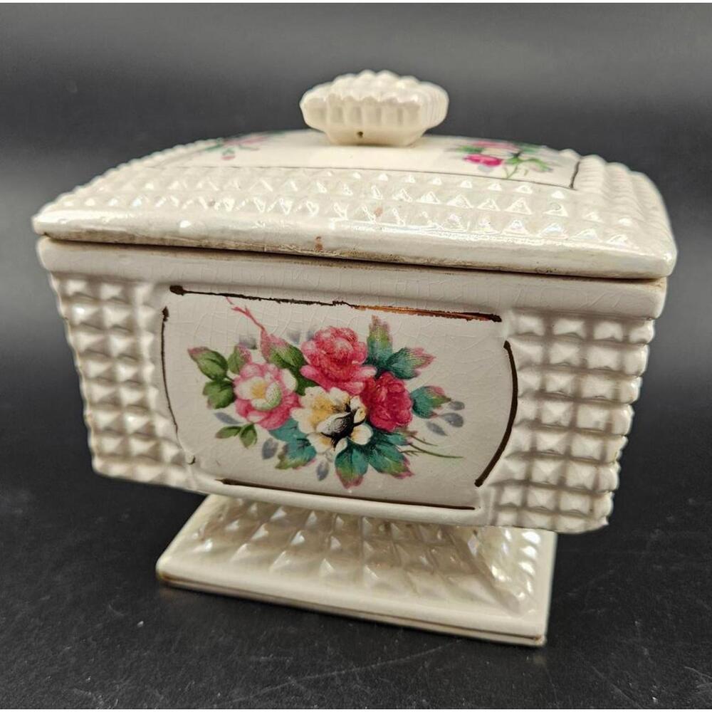 Mid Century Hollywood Regency Ivory & RosesPyramidal Hobnob Lidded Trinket Box - Picture 1 of 14